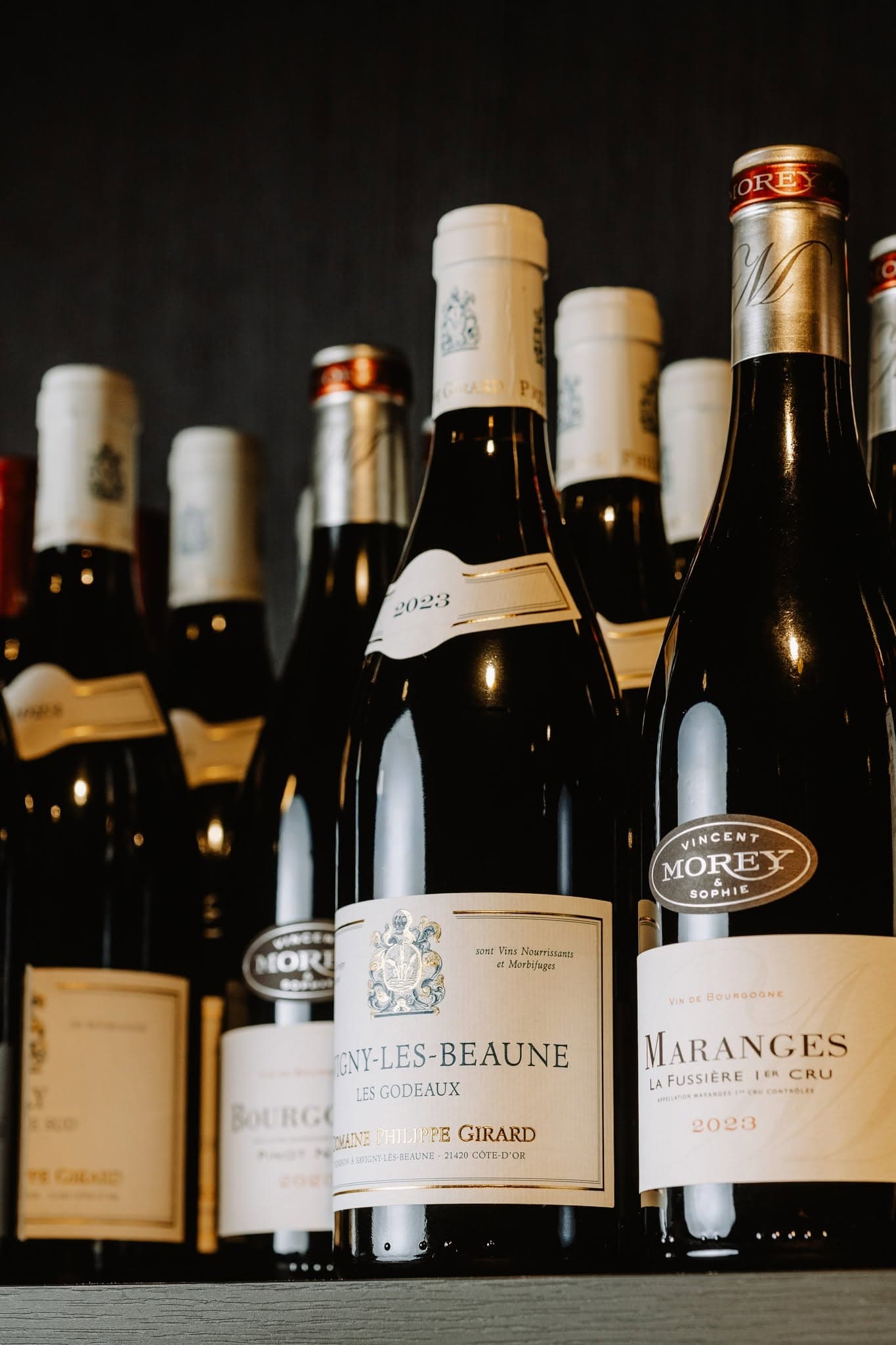 Verres à vin et sélection de bouteilles à L'Atelier de Xavier